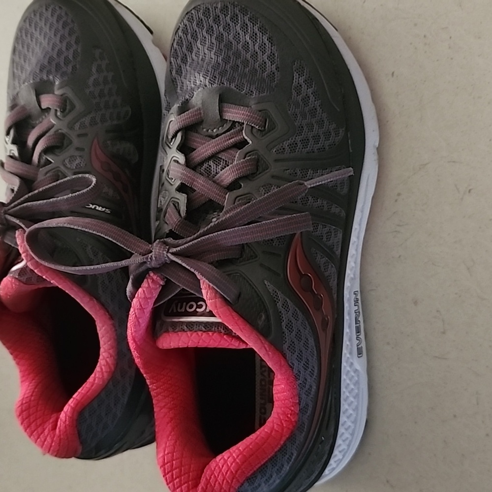 Saucony Women's Charcoal and Pink Sneakers